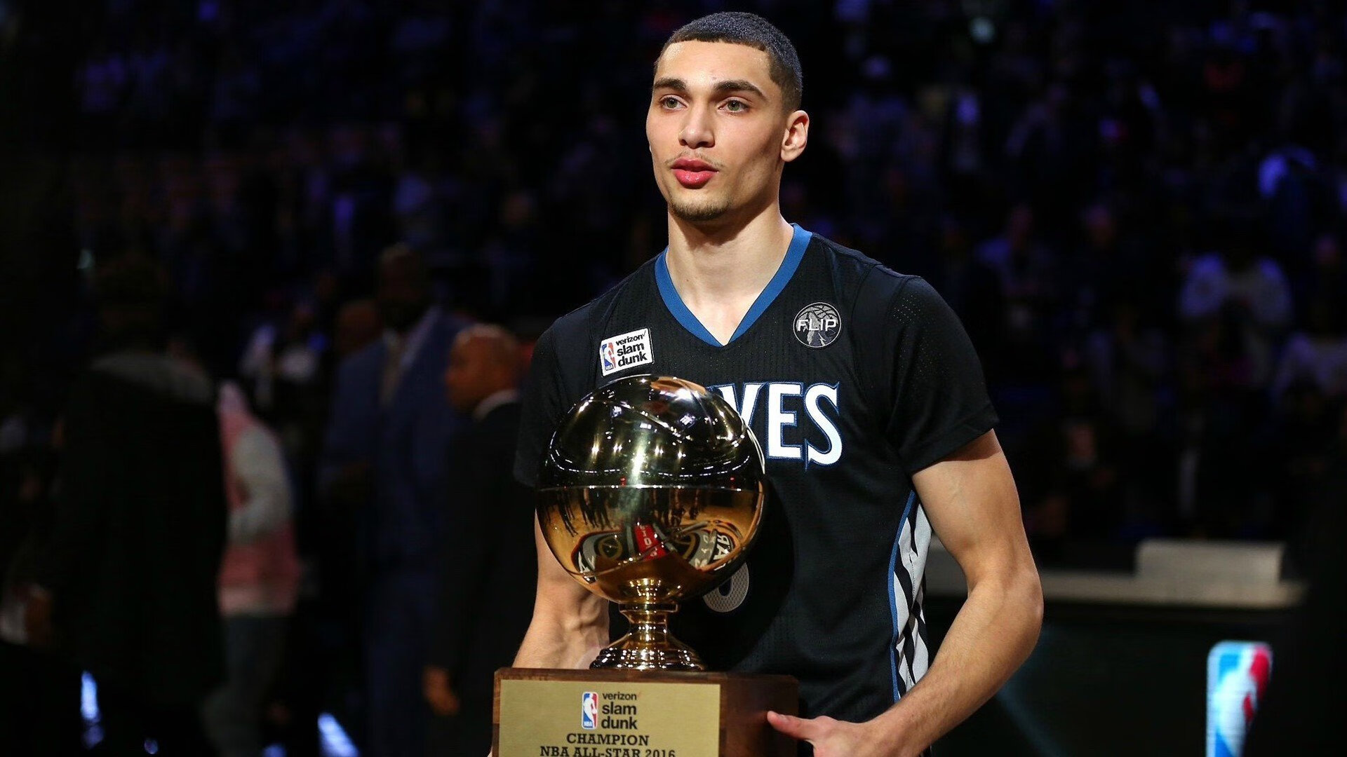 跨时空体育乱斗,CBA争议、NBA备战与葡超操练